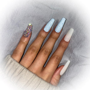 Nails with Gems & Design (Custom Inquiries)